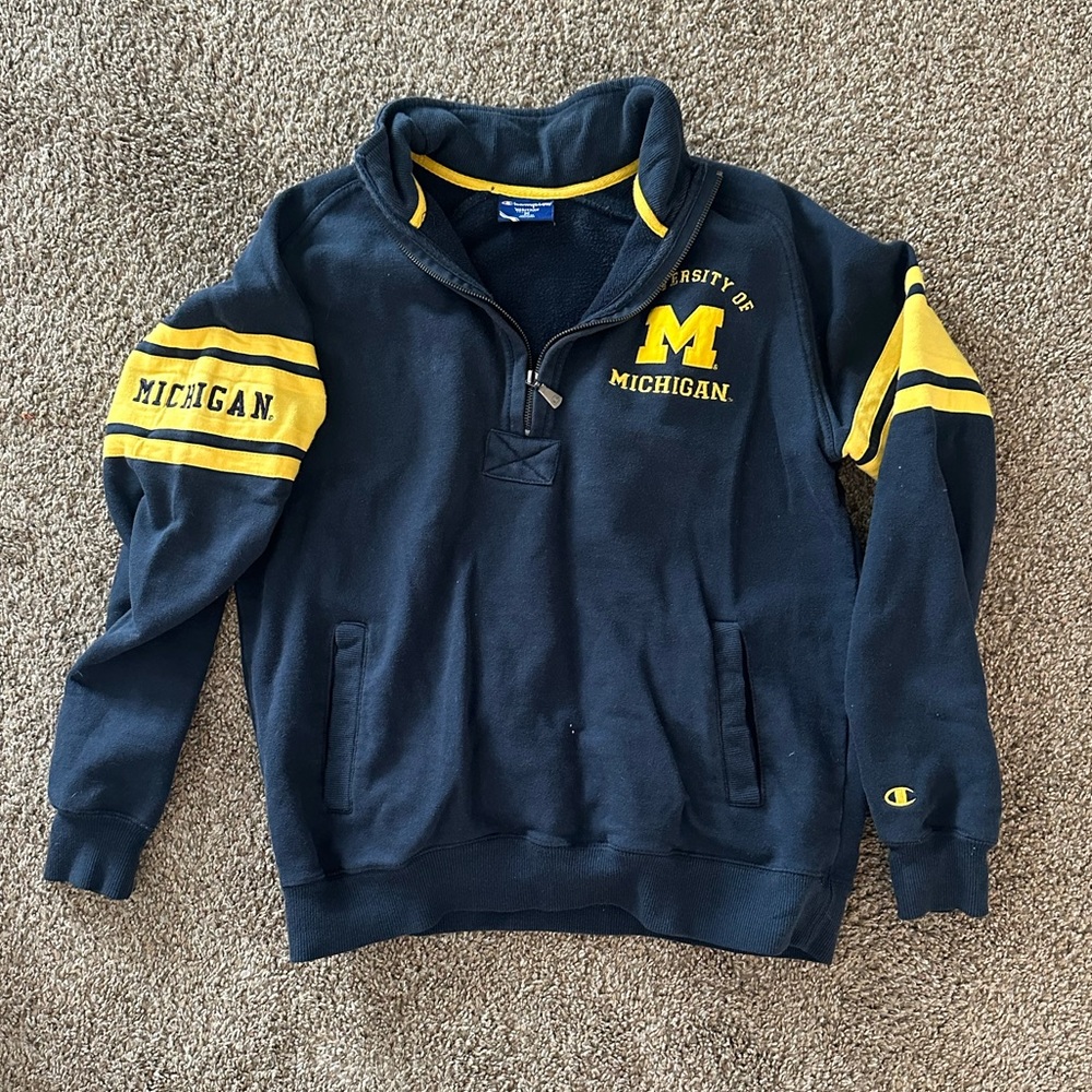 Unisex University of Michigan Champion quarter zip sweatshirt